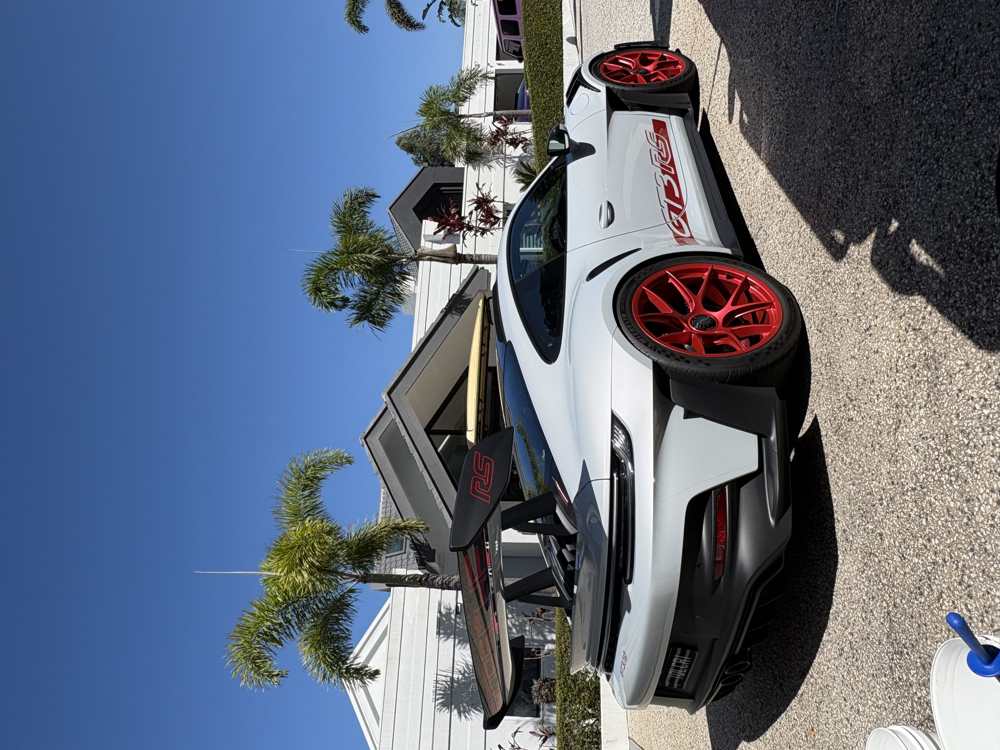 Porsche at the Luxe Motors studio